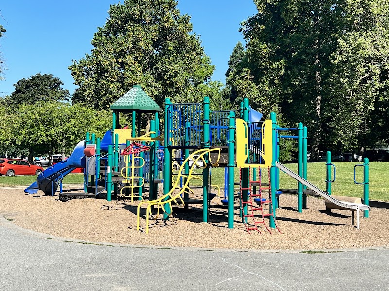 Green Lake Park Playground — Best Outdoor Playgrounds in Seattle