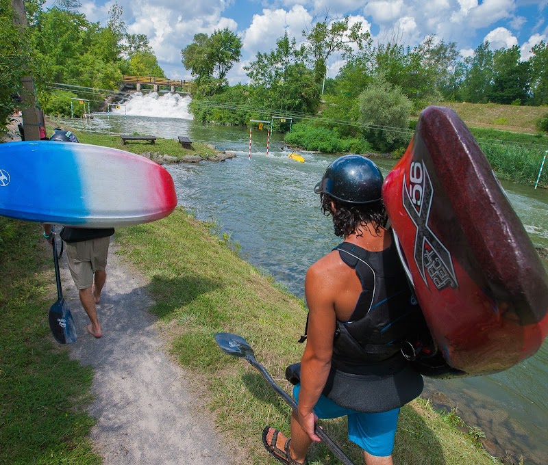 Lock 32 Paddling Center