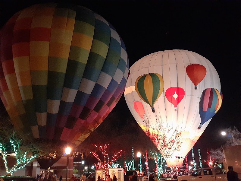 Glendale Glitters — Christmas Events for Kids in Phoenix
