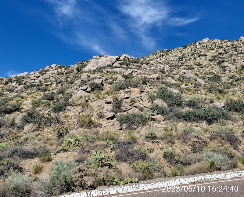 Menaul Trailhead