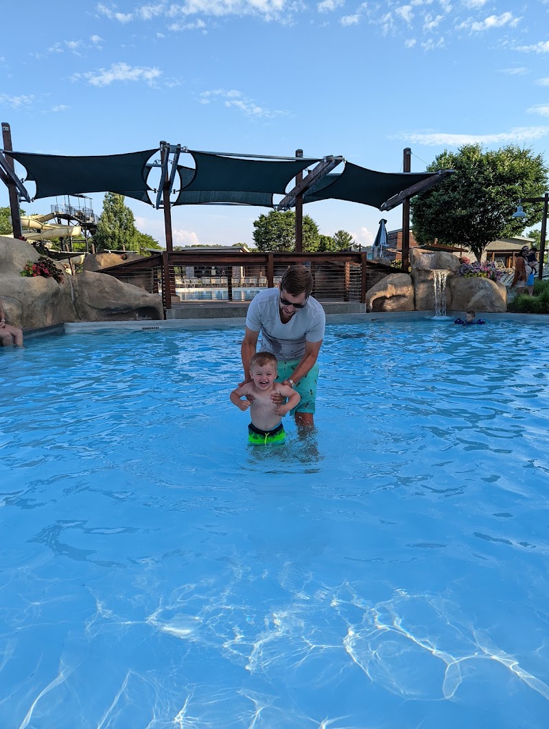 Highlands Park Aquatic Center