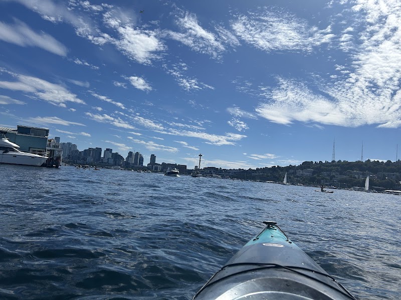 Moss Bay — Kayaking for Kids in Seattle