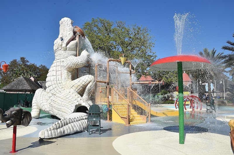 Cool Zoo Waterpark