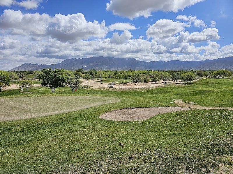 Arroyo del Oso Park