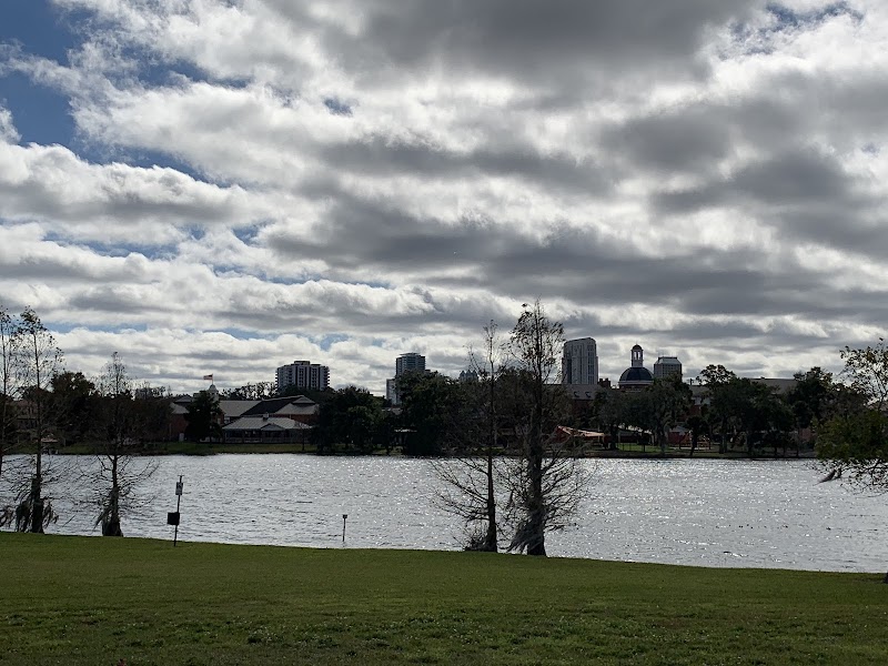 Lake Highland Park — Hiking with Kids in Orlando